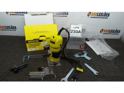 LOTE 230 - 01 TUPIA MANUAL LAMINADORA 220V 600W. (NO ESTADO) ATENÇÃO! FAZER A VISITAÇÃO ANTES DE ARREMATAR, NÃO SABEMOS SE FUNCIONA. LEILÃO NÃO TEM GARANTIA E NEM DEVOLUÇÃO, SUJEITO A POSSÍVEIS AVARIAS VISÍVEIS/OCULTAS E/OU AUSÊNCIA DE COMPONENTES.
