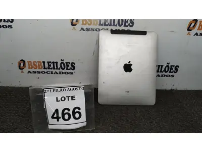 LOTE 466 - 01 IPAD 16G. (NO ESTADO) ATENÇÃO! FAZER A VISITAÇÃO ANTES DE ARREMATAR, NÃO SABEMOS SE FUNCIONA. LEILÃO NÃO TEM GARANTIA E NEM DEVOLUÇÃO, SUJEITO A POSSÍVEIS AVARIAS VISÍVEIS/OCULTAS E/OU AUSÊNCIA DE COMPONENTES.