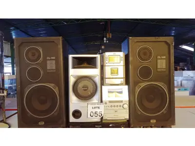 LOTE 055 - 01 APARELHO DE DVD, 01MICRO COMPONENTE SYSTEM, 01 RECEIVER SYSTEM E 03 CAIXAS DE SOM. (NO ESTADO) ATENÇÃO! FAZER A VISITAÇÃO ANTES DE ARREMATAR, NÃO SABEMOS SE FUNCIONA, LEILÃO NÃO TEM GARANTIA E NEM DEVOLUÇÃO, SUJEITO A POSSÍVEIS AVARIAS VISÍVEIS/OCULTAS E/OU AUSÊNCIA DE COMPONENTES.