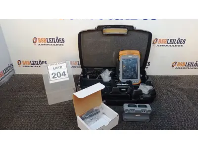 LOTE 204 - 01 DISPOSITIVO DE COLETA DE DADOS JUNIPER SYSTEMS MESA RUGGED NOTPAD. (NO ESTADO) ATENÇÃO! FAZER A VISITAÇÃO ANTES DE ARREMATAR, NÃO SABEMOS SE FUNCIONA, LEILÃO NÃO TEM GARANTIA E NEM DEVOLUÇÃO, SUJEITO A POSSÍVEIS AVARIAS VISÍVEIS/OCULTAS E/OU AUSÊNCIA DE COMPONENTES.