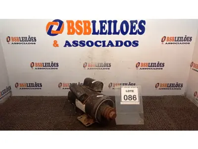 LOTE 086 - 01 MOTOR ELÉTRICO MONOFÁSICO. (NO ESTADO) ATENÇÃO! FAZER A VISITAÇÃO ANTES DE ARREMATAR, NÃO SABEMOS SE FUNCIONA, LEILÃO NÃO TEM GARANTIA E NEM DEVOLUÇÃO, SUJEITO A POSSÍVEIS AVARIAS VISÍVEIS/OCULTAS E/OU AUSÊNCIA DE COMPONENTES.