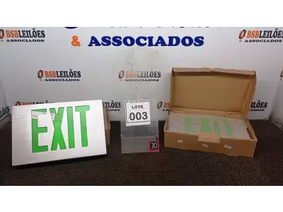 LOTE 003 - 02 PLACAS LUMINOSAS EXIT. (NO ESTADO) ATENÇÃO! FAZER A VISITAÇÃO ANTES DE ARREMATAR, NÃO SABEMOS SE FUNCIONA, LEILÃO NÃO TEM GARANTIA E NEM DEVOLUÇÃO, SUJEITO A POSSÍVEIS AVARIAS VISÍVEIS/OCULTAS E/OU AUSÊNCIA DE COMPONENTES.