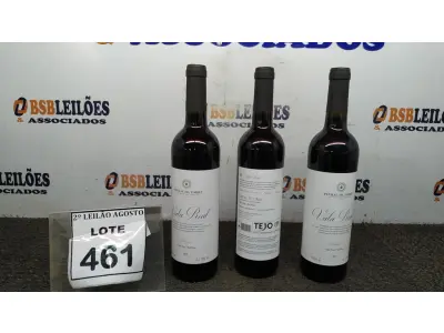 LOTE 461 - 03 GARRAFAS DE VINHO TINTO VALA REAL PORTUGUÊS SAFRA 2019 750ML. (NO ESTADO) ATENÇÃO! FAZER A VISITAÇÃO ANTES DE ARREMATAR, NÃO SABEMOS SE FUNCIONA, LEILÃO NÃO TEM GARANTIA E NEM DEVOLUÇÃO, SUJEITO A POSSÍVEIS AVARIAS VISÍVEIS/OCULTAS E/OU AUSÊNCIA DE COMPONENTES.
