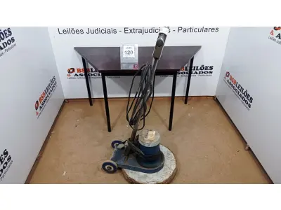 LOTE 120 - 01 ENCERADEIRA ELÉTRICA. (NO ESTADO) ATENÇÃO! FAZER A VISITAÇÃO ANTES DE ARREMATAR, NÃO SABEMOS SE FUNCIONA, LEILÃO NÃO TEM GARANTIA E NEM DEVOLUÇÃO, SUJEITO A POSSÍVEIS AVARIAS VISÍVEIS/OCULTAS E/OU AUSÊNCIA DE COMPONENTES.