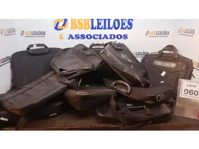 LOTE 060 - 10 BOLSAS DE NOTEBOOK. (NO ESTADO) ATENÇÃO! FAZER A VISITAÇÃO ANTES DE ARREMATAR, NÃO SABEMOS SE FUNCIONA, LEILÃO NÃO TEM GARANTIA E NEM DEVOLUÇÃO, SUJEITO A POSSÍVEIS AVARIAS VISÍVEIS/OCULTAS E/OU AUSÊNCIA DE COMPONENTES.