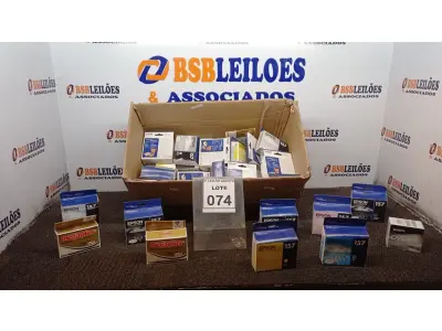 LOTE 074 - 01 LOTE COM GRANDE QUANTIDADE DE CARTUCHOS DE IMPRESSORA MARCAS E MODELOS DIVERSOS. (NO ESTADO) ATENÇÃO! FAZER A VISITAÇÃO ANTES DE ARREMATAR, NÃO SABEMOS SE FUNCIONA, LEILÃO NÃO TEM GARANTIA E NEM DEVOLUÇÃO, SUJEITO A POSSÍVEIS AVARIAS VISÍVEIS/OCULTAS E/OU AUSÊNCIA DE COMPONENTES.