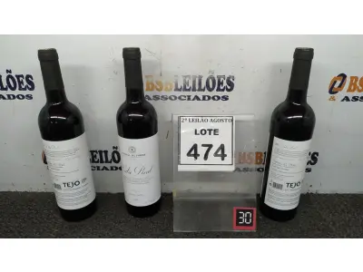 LOTE 474 - 03 GARRAFAS DE VINHO TINTO VALA REAL PORTUGUÊS SAFRA 2019 750ML. (NO ESTADO) ATENÇÃO! FAZER A VISITAÇÃO ANTES DE ARREMATAR, NÃO SABEMOS SE FUNCIONA, LEILÃO NÃO TEM GARANTIA E NEM DEVOLUÇÃO, SUJEITO A POSSÍVEIS AVARIAS VISÍVEIS/OCULTAS E/OU AUSÊNCIA DE COMPONENTES.