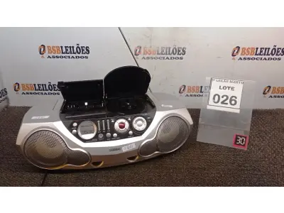 LOTE 026 - 01 CD PLAYER PORTÁTIL MODELO TUNER BASS REFLEX. (NO ESTADO) ATENÇÃO! FAZER A VISITAÇÃO ANTES DE ARREMATAR, NÃO SABEMOS SE FUNCIONA, LEILÃO NÃO TEM GARANTIA E NEM DEVOLUÇÃO, SUJEITO A POSSÍVEIS AVARIAS VISÍVEIS/OCULTAS E/OU AUSÊNCIA DE COMPONENTES.