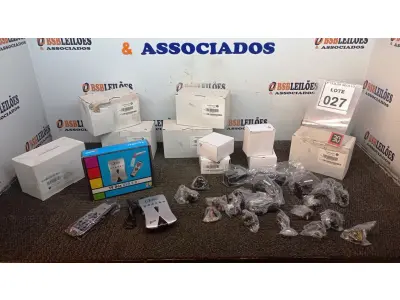 LOTE 027 - 01 TV BOX E 06 CAIXAS DE FONTE COM 04 UNIDADES CADA. (NO ESTADO) ATENÇÃO! FAZER A VISITAÇÃO ANTES DE ARREMATAR, NÃO SABEMOS SE FUNCIONA, LEILÃO NÃO TEM GARANTIA E NEM DEVOLUÇÃO, SUJEITO A POSSÍVEIS AVARIAS VISÍVEIS/OCULTAS E/OU AUSÊNCIA DE COMPONENTES.