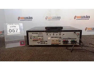 LOTE 057 - 01 HOME THEATER MARCA SAMSUNG. (NO ESTADO) ATENÇÃO! FAZER A VISITAÇÃO ANTES DE ARREMATAR, NÃO SABEMOS SE FUNCIONA, LEILÃO NÃO TEM GARANTIA E NEM DEVOLUÇÃO, SUJEITO A POSSÍVEIS AVARIAS VISÍVEIS/OCULTAS E/OU AUSÊNCIA DE COMPONENTES.