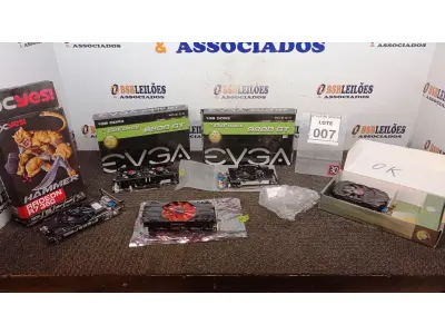 LOTE 007 - 05 PLACAS DE VÍDEOS MARCAS DIVERSAS. (NO ESTADO) ATENÇÃO! FAZER A VISITAÇÃO ANTES DE ARREMATAR, NÃO SABEMOS SE FUNCIONA, LEILÃO NÃO TEM GARANTIA E NEM DEVOLUÇÃO, SUJEITO A POSSÍVEIS AVARIAS VISÍVEIS/OCULTAS E/OU AUSÊNCIA DE COMPONENTES.