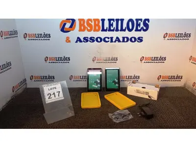 LOTE 217 - 02 TABLETS MARCA CCE COM FONTE. (NO ESTADO) ATENÇÃO! FAZER A VISITAÇÃO ANTES DE ARREMATAR, NÃO SABEMOS SE FUNCIONA, LEILÃO NÃO TEM GARANTIA E NEM DEVOLUÇÃO, SUJEITO A POSSÍVEIS AVARIAS VISÍVEIS/OCULTAS E/OU AUSÊNCIA DE COMPONENTES.