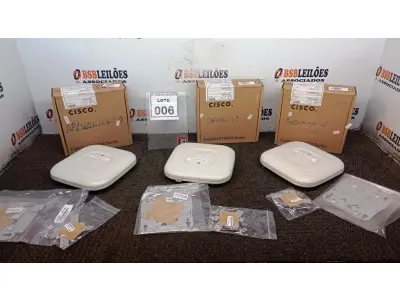 LOTE 006 - 03 ROTEADORES MARCA CISCO. (NO ESTADO) ATENÇÃO! FAZER A VISITAÇÃO ANTES DE ARREMATAR, NÃO SABEMOS SE FUNCIONA, LEILÃO NÃO TEM GARANTIA E NEM DEVOLUÇÃO, SUJEITO A POSSÍVEIS AVARIAS VISÍVEIS/OCULTAS E/OU AUSÊNCIA DE COMPONENTES.
