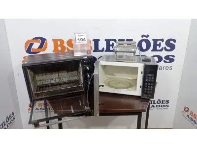 LOTE 104 - 01 MICRO-ONDAS COM PRATO MARCA PANASONIC, 01 FORNO ELÉTRICO MARCA SUGGAR E 01 MÁQUINA DE FAZER MASSAS MARCA MARCATO. (NO ESTADO) ATENÇÃO! FAZER A VISITAÇÃO ANTES DE ARREMATAR, NÃO SABEMOS SE FUNCIONA, LEILÃO NÃO TEM GARANTIA E NEM DEVOLUÇÃO, SUJEITO A POSSÍVEIS AVARIAS VISÍVEIS/OCULTAS E/OU AUSÊNCIA DE COMPONENTES.