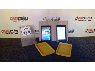 LOTE 174 - 02 TABLETS MARCA CCE. (NO ESTADO) ATENÇÃO! FAZER A VISITAÇÃO ANTES DE ARREMATAR, NÃO SABEMOS SE FUNCIONA, LEILÃO NÃO TEM GARANTIA E NEM DEVOLUÇÃO, SUJEITO A POSSÍVEIS AVARIAS VISÍVEIS/OCULTAS E/OU AUSÊNCIA DE COMPONENTES.