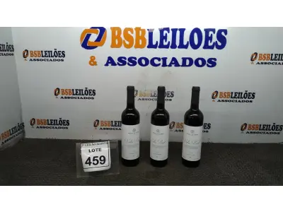 LOTE 459 - 03 GARRAFAS DE VINHO TINTO VALA REAL PORTUGUÊS SAFRA 2019 750ML. (NO ESTADO) ATENÇÃO! FAZER A VISITAÇÃO ANTES DE ARREMATAR, NÃO SABEMOS SE FUNCIONA, LEILÃO NÃO TEM GARANTIA E NEM DEVOLUÇÃO, SUJEITO A POSSÍVEIS AVARIAS VISÍVEIS/OCULTAS E/OU AUSÊNCIA DE COMPONENTES.