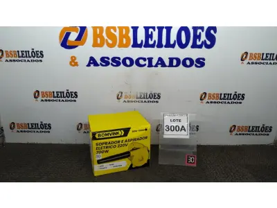 LOTE 300 - 01 SOPRADOR  E ASPIRADOR ELÉTRICO 220V 700W 13600RPM. (NO ESTADO) ATENÇÃO! FAZER A VISITAÇÃO ANTES DE ARREMATAR, NÃO SABEMOS SE FUNCIONA. LEILÃO NÃO TEM GARANTIA E NEM DEVOLUÇÃO, SUJEITO A POSSÍVEIS AVARIAS VISÍVEIS/OCULTAS E/OU AUSÊNCIA DE COMPONENTES.