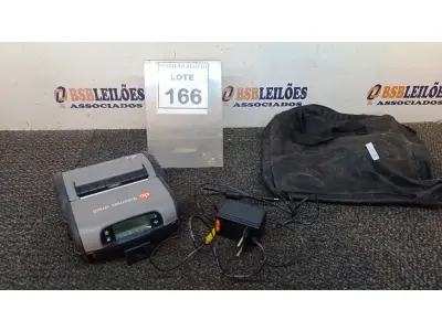 LOTE 166 - 01 IMPRESSORA TÉRMICA MARCA DATAMAX COM BOLSA E FONTE. (NO ESTADO) ATENÇÃO! FAZER A VISITAÇÃO ANTES DE ARREMATAR, NÃO SABEMOS SE FUNCIONA, LEILÃO NÃO TEM GARANTIA E NEM DEVOLUÇÃO, SUJEITO A POSSÍVEIS AVARIAS VISÍVEIS/OCULTAS E/OU AUSÊNCIA DE COMPONENTES.