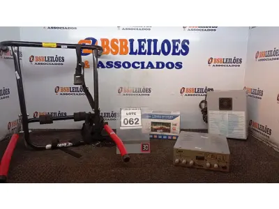 LOTE 062 - 01 CENTRAL MULTIMIDIA MP5, 01 AMPLIFICADOR COMPACTO, 01 GERADOR DE OZÔNIO E 01 SUPORTE PARA BICICLETA. (NO ESTADO) ATENÇÃO! FAZER A VISITAÇÃO ANTES DE ARREMATAR, NÃO SABEMOS SE FUNCIONA, LEILÃO NÃO TEM GARANTIA E NEM DEVOLUÇÃO, SUJEITO A POSSÍVEIS AVARIAS VISÍVEIS/OCULTAS E/OU AUSÊNCIA DE COMPONENTES.