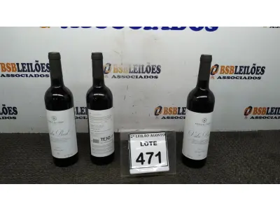 LOTE 471 - 03 GARRAFAS DE VINHO TINTO VALA REAL PORTUGUÊS SAFRA 2019 750ML. (NO ESTADO) ATENÇÃO! FAZER A VISITAÇÃO ANTES DE ARREMATAR, NÃO SABEMOS SE FUNCIONA, LEILÃO NÃO TEM GARANTIA E NEM DEVOLUÇÃO, SUJEITO A POSSÍVEIS AVARIAS VISÍVEIS/OCULTAS E/OU AUSÊNCIA DE COMPONENTES.