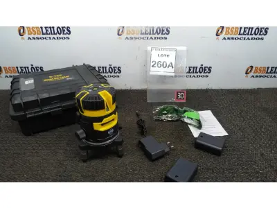 LOTE 260 - 01 NIVEL A LASER COM 2 BATERIAS MALETA ÓCULOS DE PROTEÇÃO. (NO ESTADO) ATENÇÃO! FAZER A VISITAÇÃO ANTES DE ARREMATAR, NÃO SABEMOS SE FUNCIONA. LEILÃO NÃO TEM GARANTIA E NEM DEVOLUÇÃO, SUJEITO A POSSÍVEIS AVARIAS VISÍVEIS/OCULTAS E/OU AUSÊNCIA DE COMPONENTES.