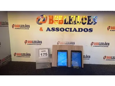 LOTE 175 - 02 TABLETS MARCA DELL. (NO ESTADO) ATENÇÃO! FAZER A VISITAÇÃO ANTES DE ARREMATAR, NÃO SABEMOS SE FUNCIONA, LEILÃO NÃO TEM GARANTIA E NEM DEVOLUÇÃO, SUJEITO A POSSÍVEIS AVARIAS VISÍVEIS/OCULTAS E/OU AUSÊNCIA DE COMPONENTES.