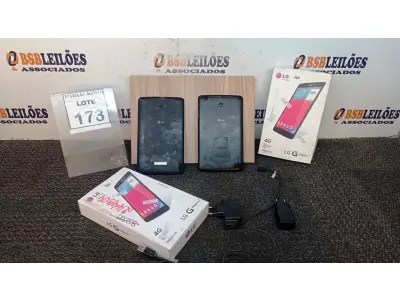 LOTE 173 - 02 TABLETS GPAD 4G MARCA LG. (NO ESTADO) ATENÇÃO! FAZER A VISITAÇÃO ANTES DE ARREMATAR, NÃO SABEMOS SE FUNCIONA, LEILÃO NÃO TEM GARANTIA E NEM DEVOLUÇÃO, SUJEITO A POSSÍVEIS AVARIAS VISÍVEIS/OCULTAS E/OU AUSÊNCIA DE COMPONENTES.