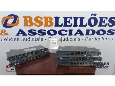 LOTE 149 - 05 SWITCH’S 24 PORTAS MARCA HP. (NO ESTADO) ATENÇÃO! FAZER A VISITAÇÃO ANTES DE ARREMATAR, NÃO SABEMOS SE FUNCIONA, LEILÃO NÃO TEM GARANTIA E NEM DEVOLUÇÃO, SUJEITO A POSSÍVEIS AVARIAS VISÍVEIS/OCULTAS E/OU AUSÊNCIA DE COMPONENTES.