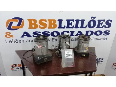 LOTE 285 - 03 BASES DE LIQUIDIFICADOR INDÚSTRIAL. (NO ESTADO) ATENÇÃO! FAZER A VISITAÇÃO ANTES DE ARREMATAR, NÃO SABEMOS SE FUNCIONA, LEILÃO NÃO TEM GARANTIA E NEM DEVOLUÇÃO, SUJEITO A POSSÍVEIS AVARIAS VISÍVEIS/OCULTAS E/OU AUSÊNCIA DE COMPONENTES.