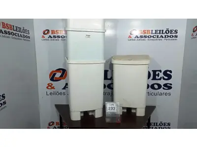 LOTE 233 - 04 LIXEIRAS (NO ESTADO) ATENÇÃO! FAZER A VISITAÇÃO ANTES DE ARREMATAR, NÃO SABEMOS SE FUNCIONA, LEILÃO NÃO TEM GARANTIA E NEM DEVOLUÇÃO, SUJEITO A POSSÍVEIS AVARIAS VISÍVEIS/OCULTAS E/OU AUSÊNCIA DE COMPONENTES.