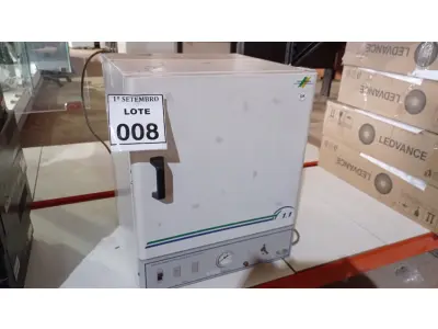 LOTE 008 - 01 ESTUFA PARA ESTERILIZAÇÃO E SECAGEM. (NO ESTADO) ATENÇÃO! FAZER A VISITAÇÃO ANTES DE ARREMATAR, NÃO SABEMOS SE FUNCIONA, LEILÃO NÃO TEM GARANTIA E NEM DEVOLUÇÃO, SUJEITO A POSSÍVEIS AVARIAS VISÍVEIS/OCULTAS E/OU AUSÊNCIA DE COMPONENTES.