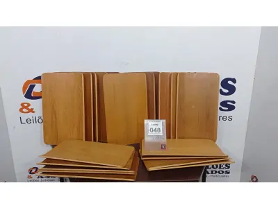 LOTE 048 - 20 PLACAS DE MADEIRA. (NO ESTADO) ATENÇÃO! FAZER A VISITAÇÃO ANTES DE ARREMATAR, NÃO SABEMOS SE FUNCIONA, LEILÃO NÃO TEM GARANTIA E NEM DEVOLUÇÃO, SUJEITO A POSSÍVEIS AVARIAS VISÍVEIS/OCULTAS E/OU AUSÊNCIA DE COMPONENTES.