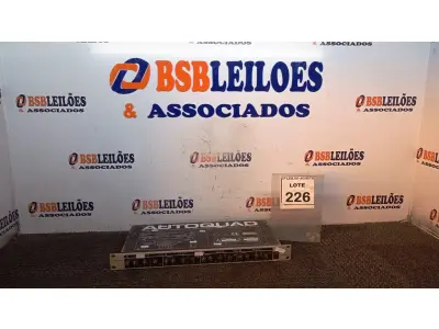 LOTE 226 - 01 PROCESSADOR DE ÁUDIO. (NO ESTADO) ATENÇÃO! FAZER A VISITAÇÃO ANTES DE ARREMATAR, NÃO SABEMOS SE FUNCIONA, LEILÃO NÃO TEM GARANTIA E NEM DEVOLUÇÃO, SUJEITO A POSSÍVEIS AVARIAS VISÍVEIS/OCULTAS E/OU AUSÊNCIA DE COMPONENTES.