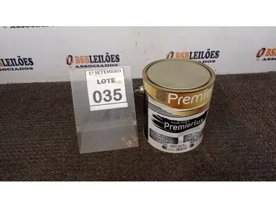 LOTE 035 - 01 LATA DE ESMALTE SINTÉTICO PREMIERLUX DE 3,6L NA COR BRANCO GELO MARCA PREMIER. (NO ESTADO) ATENÇÃO! FAZER A VISITAÇÃO ANTES DE ARREMATAR, NÃO SABEMOS SE FUNCIONA, LEILÃO NÃO TEM GARANTIA E NEM DEVOLUÇÃO, SUJEITO A POSSÍVEIS AVARIAS VISÍVEIS/OCULTAS E/OU AUSÊNCIA DE COMPONENTES.