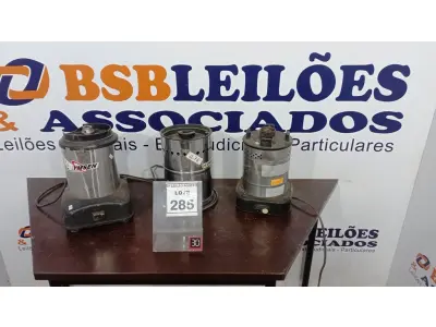 LOTE 285 - 03 BASES DE LIQUIDIFICADOR INDÚSTRIAL. (NO ESTADO) ATENÇÃO! FAZER A VISITAÇÃO ANTES DE ARREMATAR, NÃO SABEMOS SE FUNCIONA, LEILÃO NÃO TEM GARANTIA E NEM DEVOLUÇÃO, SUJEITO A POSSÍVEIS AVARIAS VISÍVEIS/OCULTAS E/OU AUSÊNCIA DE COMPONENTES.