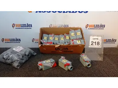 LOTE 218 - 01 LOTE COM GRANDE QUANTIDADE DE INTERRUPTORES E ACESSÓRIO. (NO ESTADO) ATENÇÃO! FAZER A VISITAÇÃO ANTES DE ARREMATAR, NÃO SABEMOS SE FUNCIONA, LEILÃO NÃO TEM GARANTIA E NEM DEVOLUÇÃO, SUJEITO A POSSÍVEIS AVARIAS VISÍVEIS/OCULTAS E/OU AUSÊNCIA DE COMPONENTES.