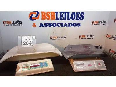 LOTE 264 - 02 BALANÇAS PEDIÁTRICA PESO MAX. 10/25KG. (NO ESTADO) ATENÇÃO! FAZER A VISITAÇÃO ANTES DE ARREMATAR, NÃO SABEMOS SE FUNCIONA, LEILÃO NÃO TEM GARANTIA E NEM DEVOLUÇÃO, SUJEITO A POSSÍVEIS AVARIAS VISÍVEIS/OCULTAS E/OU AUSÊNCIA DE COMPONENTES.