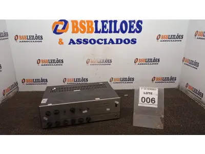 LOTE 006 - 01 AMPLIFICADOR DBR 312. (NO ESTADO) ATENÇÃO! FAZER A VISITAÇÃO ANTES DE ARREMATAR, NÃO SABEMOS SE FUNCIONA, LEILÃO NÃO TEM GARANTIA E NEM DEVOLUÇÃO, SUJEITO A POSSÍVEIS AVARIAS VISÍVEIS/OCULTAS E/OU AUSÊNCIA DE COMPONENTES.