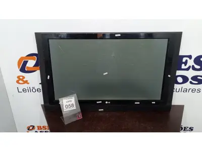 LOTE 058 - 01 TV LCD 42’’ MARCA LG COM AVARIAS. (NO ESTADO) ATENÇÃO! FAZER A VISITAÇÃO ANTES DE ARREMATAR, NÃO SABEMOS SE FUNCIONA, LEILÃO NÃO TEM GARANTIA E NEM DEVOLUÇÃO, SUJEITO A POSSÍVEIS AVARIAS VISÍVEIS/OCULTAS E/OU AUSÊNCIA DE COMPONENTES.