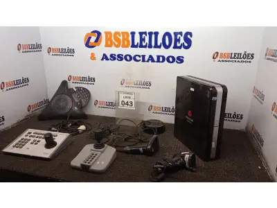 LOTE 043 - 01 HDX 700 POLYCOM, 01 CONTROLADOR PELCO KBD300A COM JOYSTICK, 01 CONTROLADOR AXIS 295, 01 APARELHO DE AUDIOCONFERÊNCIA, 02 LEITORES DE CÓDIGO DE BARRAS E 01 APARELHO DE TELECOMUNICAÇÃO AVAYA. (NO ESTADO) ATENÇÃO! FAZER A VISITAÇÃO ANTES DE ARREMATAR, NÃO SABEMOS SE FUNCIONA, LEILÃO NÃO TEM GARANTIA E NEM DEVOLUÇÃO, SUJEITO A POSSÍVEIS AVARIAS VISÍVEIS/OCULTAS E/OU AUSÊNCIA DE COMPONENTES.