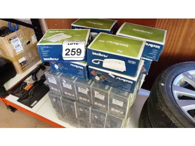 LOTE 259 - 01 LOTE COM GRANDE QUANTIDADE DE TELEFONES COM FIO MARCA ITELBRAS. (NO ESTADO) ATENÇÃO! FAZER A VISITAÇÃO ANTES DE ARREMATAR, NÃO SABEMOS SE FUNCIONA, LEILÃO NÃO TEM GARANTIA E NEM DEVOLUÇÃO, SUJEITO A POSSÍVEIS AVARIAS VISÍVEIS/OCULTAS E/OU AUSÊNCIA DE COMPONENTES.