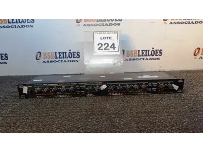 LOTE 224 - 01 COMPRESSOR ALESIS 3630. (NO ESTADO) ATENÇÃO! FAZER A VISITAÇÃO ANTES DE ARREMATAR, NÃO SABEMOS SE FUNCIONA, LEILÃO NÃO TEM GARANTIA E NEM DEVOLUÇÃO, SUJEITO A POSSÍVEIS AVARIAS VISÍVEIS/OCULTAS E/OU AUSÊNCIA DE COMPONENTES.
