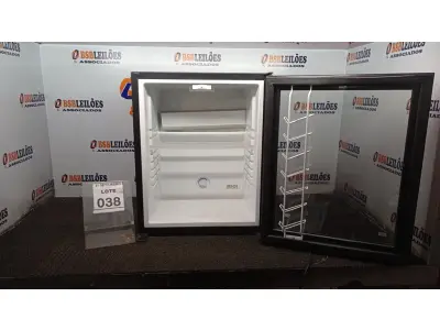 LOTE 038 - 01 ADEGA. (NO ESTADO) ATENÇÃO! FAZER A VISITAÇÃO ANTES DE ARREMATAR, NÃO SABEMOS SE FUNCIONA, LEILÃO NÃO TEM GARANTIA E NEM DEVOLUÇÃO, SUJEITO A POSSÍVEIS AVARIAS VISÍVEIS/OCULTAS E/OU AUSÊNCIA DE COMPONENTES.