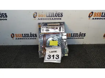 LOTE 313 - 01 PLACA MÃE I5 4° GERAÇÃO 4G RAM. (NO ESTADO) ATENÇÃO! FAZER A VISITAÇÃO ANTES DE ARREMATAR, NÃO SABEMOS SE FUNCIONA, LEILÃO NÃO TEM GARANTIA E NEM DEVOLUÇÃO, SUJEITO A POSSÍVEIS AVARIAS VISÍVEIS/OCULTAS E/OU AUSÊNCIA DE COMPONENTES.