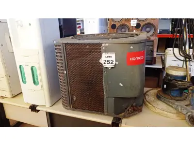 LOTE 252 - 01 CONDENSADORA MARCA KOMECO. (NO ESTADO) ATENÇÃO! FAZER A VISITAÇÃO ANTES DE ARREMATAR, NÃO SABEMOS SE FUNCIONA, LEILÃO NÃO TEM GARANTIA E NEM DEVOLUÇÃO, SUJEITO A POSSÍVEIS AVARIAS VISÍVEIS/OCULTAS E/OU AUSÊNCIA DE COMPONENTES.