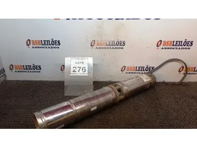 LOTE 276 - 01 BOMBA DE ÁGUA PARA POÇOS ARTESIANOS CROMADA. (NO ESTADO) ATENÇÃO! FAZER A VISITAÇÃO ANTES DE ARREMATAR, NÃO SABEMOS SE FUNCIONA, LEILÃO NÃO TEM GARANTIA E NEM DEVOLUÇÃO, SUJEITO A POSSÍVEIS AVARIAS VISÍVEIS/OCULTAS E/OU AUSÊNCIA DE COMPONENTES.