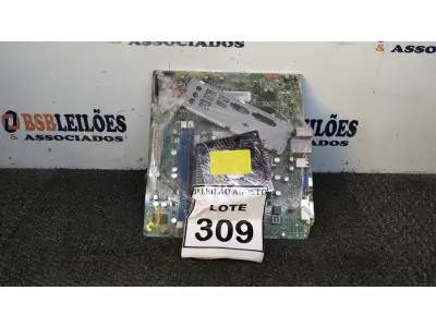 LOTE 309 - 01 PLACA MÃE I3 3° GERAÇÃO 2G RAM. (NO ESTADO) ATENÇÃO! FAZER A VISITAÇÃO ANTES DE ARREMATAR, NÃO SABEMOS SE FUNCIONA, LEILÃO NÃO TEM GARANTIA E NEM DEVOLUÇÃO, SUJEITO A POSSÍVEIS AVARIAS VISÍVEIS/OCULTAS E/OU AUSÊNCIA DE COMPONENTES.