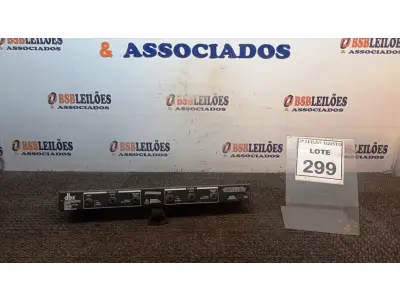 LOTE 299 - 01 COMPRESSOR DE ÁUDIO ESTÉREO DBX. (NO ESTADO) ATENÇÃO! FAZER A VISITAÇÃO ANTES DE ARREMATAR, NÃO SABEMOS SE FUNCIONA, LEILÃO NÃO TEM GARANTIA E NEM DEVOLUÇÃO, SUJEITO A POSSÍVEIS AVARIAS VISÍVEIS/OCULTAS E/OU AUSÊNCIA DE COMPONENTES.