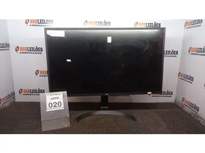 LOTE 020 - 01 MONITOR LCD 32’’ MARCA LG. (NO ESTADO) ATENÇÃO! FAZER A VISITAÇÃO ANTES DE ARREMATAR, NÃO SABEMOS SE FUNCIONA, LEILÃO NÃO TEM GARANTIA E NEM DEVOLUÇÃO, SUJEITO A POSSÍVEIS AVARIAS VISÍVEIS/OCULTAS E/OU AUSÊNCIA DE COMPONENTES.