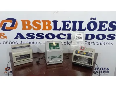 LOTE 268 - 02 RELÓGIOS DE PONTO E 01 PROTOCOLADOR. (NO ESTADO) ATENÇÃO! FAZER A VISITAÇÃO ANTES DE ARREMATAR, NÃO SABEMOS SE FUNCIONA, LEILÃO NÃO TEM GARANTIA E NEM DEVOLUÇÃO, SUJEITO A POSSÍVEIS AVARIAS VISÍVEIS/OCULTAS E/OU AUSÊNCIA DE COMPONENTES.